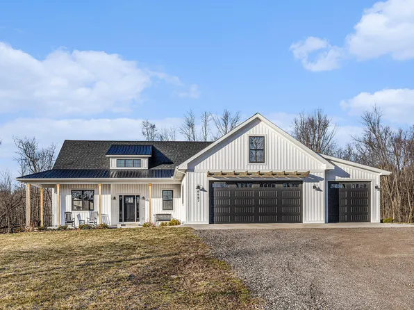 6687 Alden Nash Ave SE, Alto, MI 49302