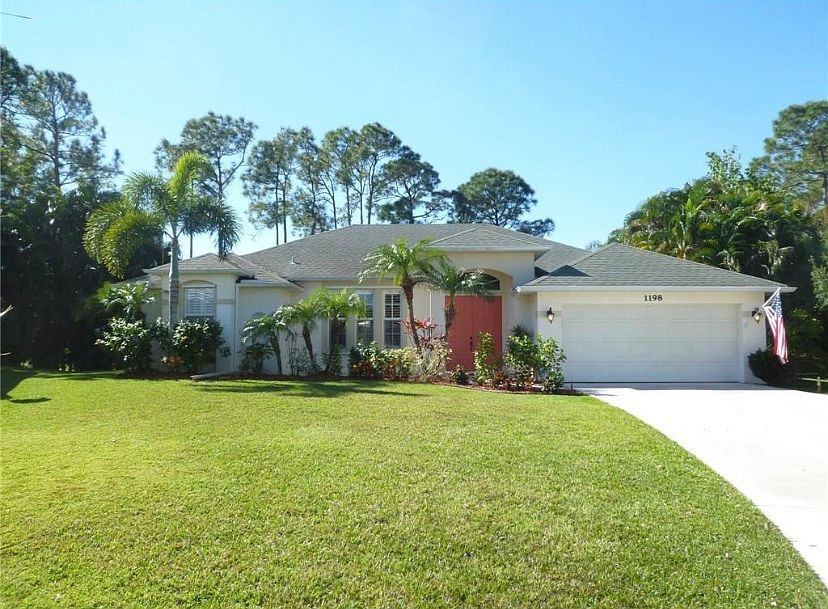 1st image of 1198 SW Bay Hollow Ct