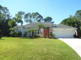 1198 SW Bay Hollow Ct, Palm City, FL 34990