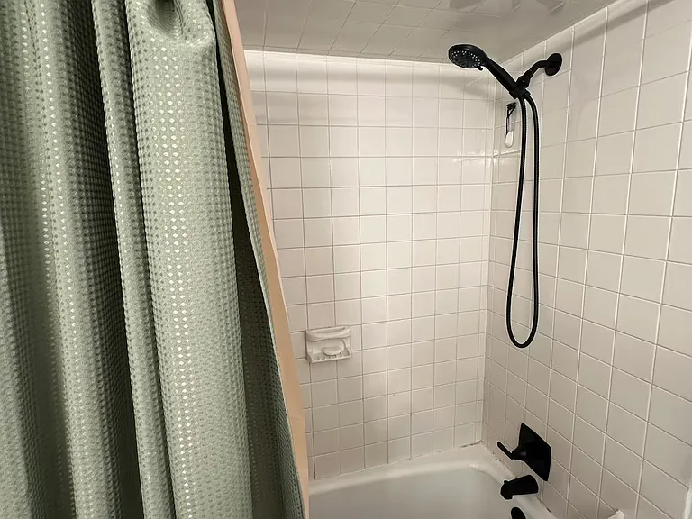 117 Marine Dr #D — Photo 6