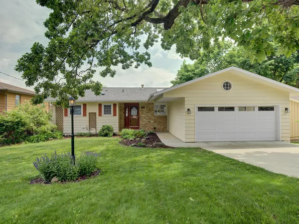 514 20th St NE, Rochester, MN 55906