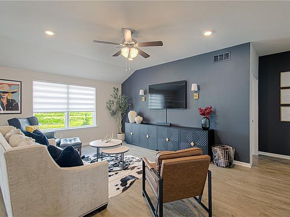 5th image of 20322 W 193rd Ln