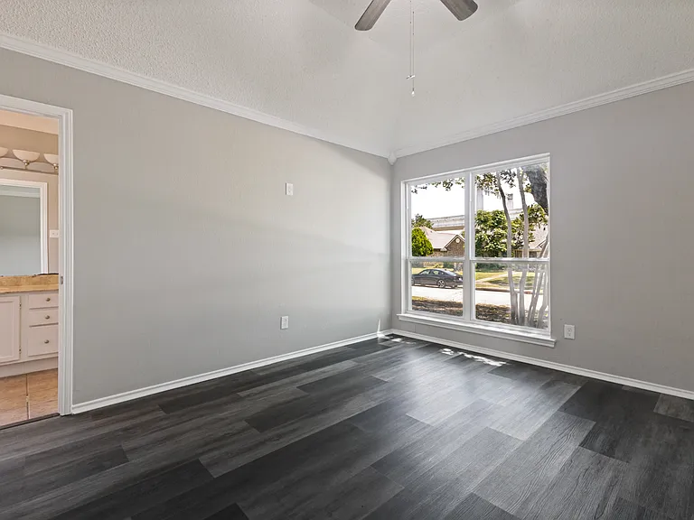 4111 Ocean Reef St — Photo 13