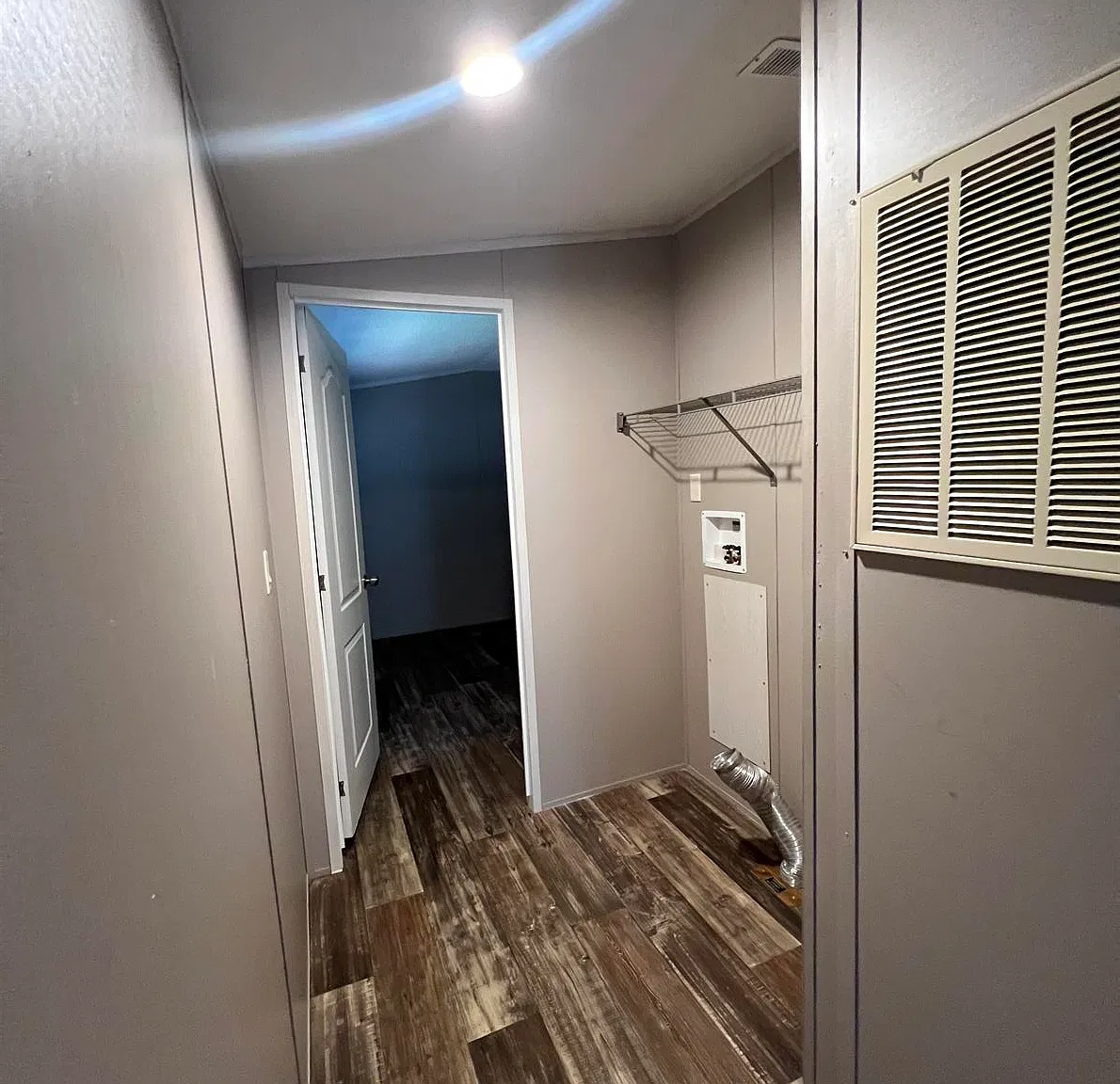 106 Woodlawn Dr — Photo 4