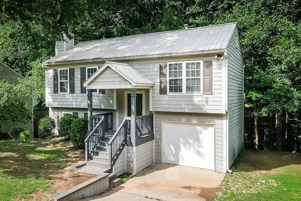 3 bed, 2.0 bath, 1316 sqft, $2,190 — Photo 4