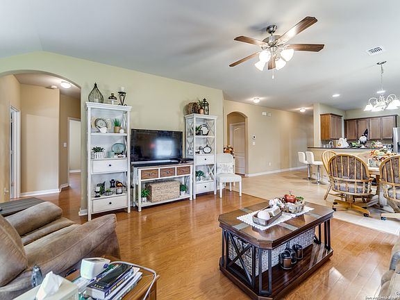 3rd image of 5514 SOUTHERN OAKS
