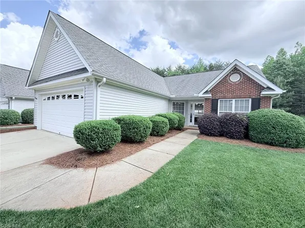 5628 Roundup Cir, Greensboro, NC 27405