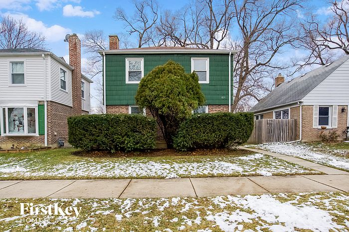 1st image of 820 Bristol Ave