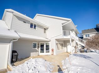 110 1st Ave NE UNIT 11, New London, MN 56273