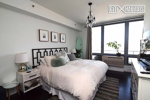 Rented by Citi Habitats | media 6