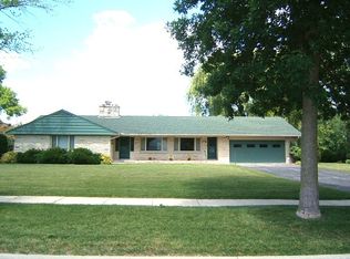 539 E Milwaukee Ave, Fort Atkinson, WI 53538