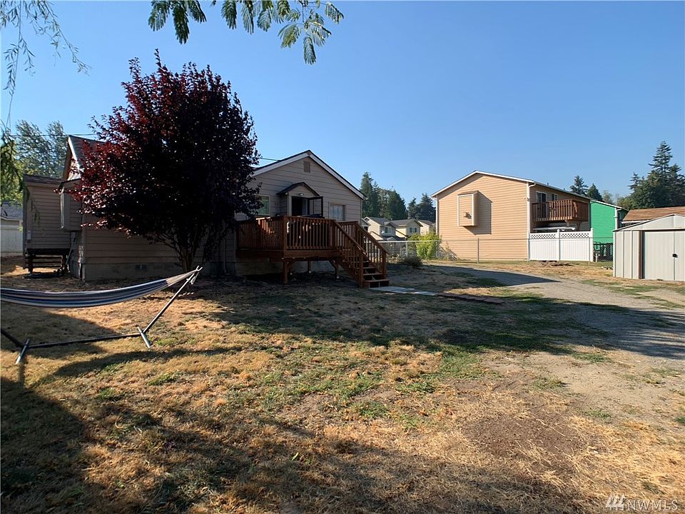 1st image of 1204 S 207th St