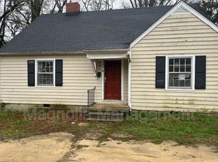 836 E Montgomery St, Henderson, NC 27536