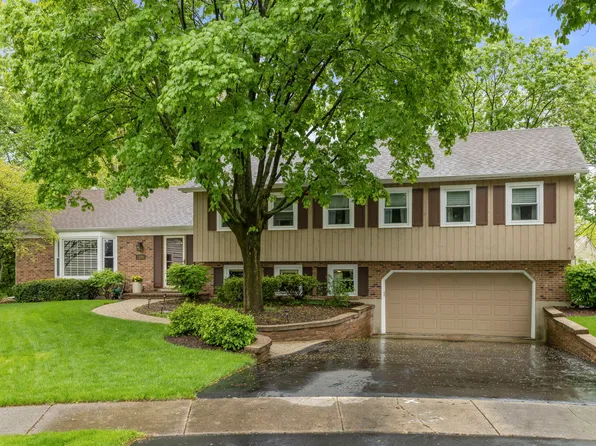 1820 Winola Ct, Naperville, IL 60565