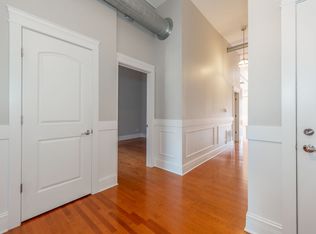 110 N 2nd St #PENTHOUSE, Dekalb, IL 60115