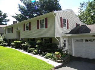 6 Hillcrest Rd, Bethel, CT 06801