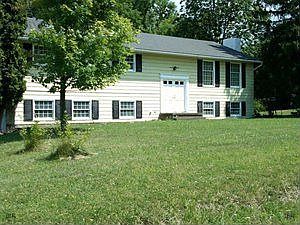 1st image of 304 Winthrop Dr