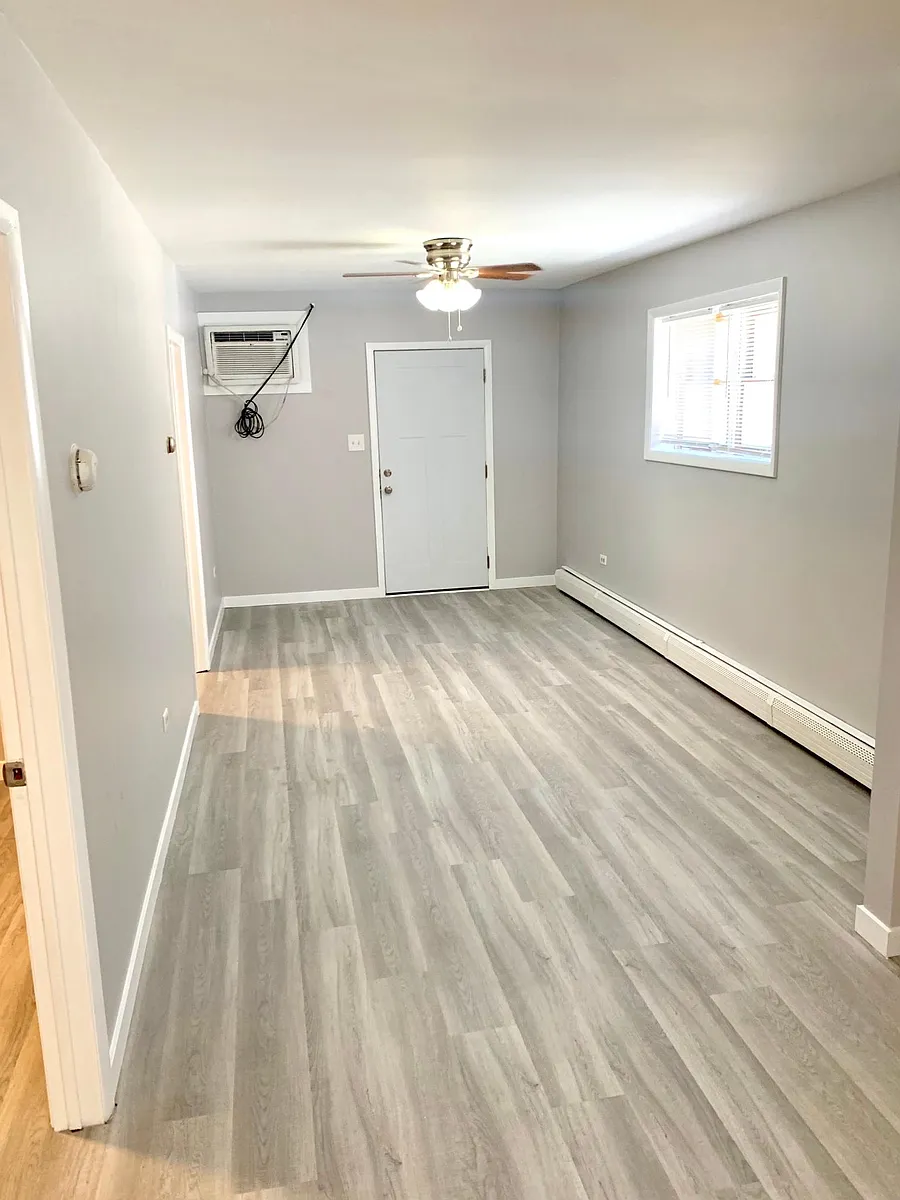 Building Photo - 3200 S Princeton Ave #1F