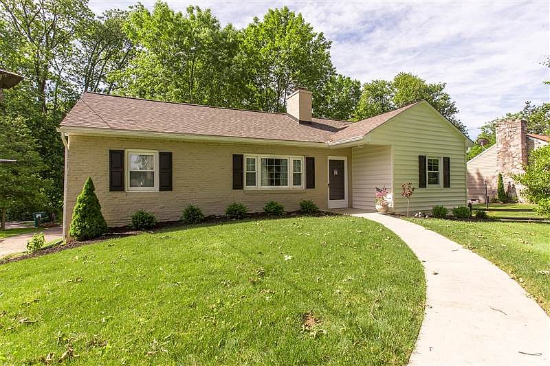 112 W Locust St Oxford, PA, 19363 Apartments for Rent Zillow