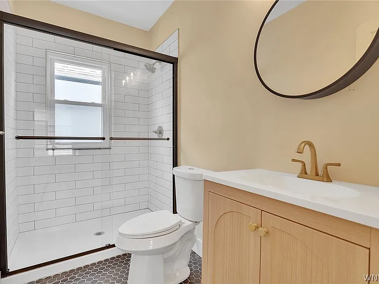 2206 Main St #2 — Photo 23