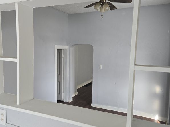 219 E 8th St APT 2