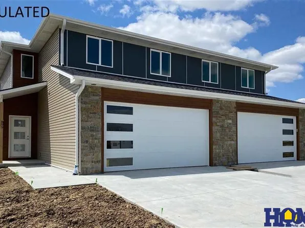 5037 W Amarillo Dr, Lincoln, NE 68528