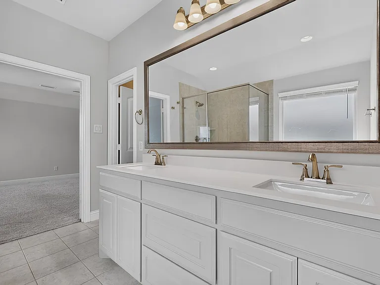7617 Regal Ln — Photo 36