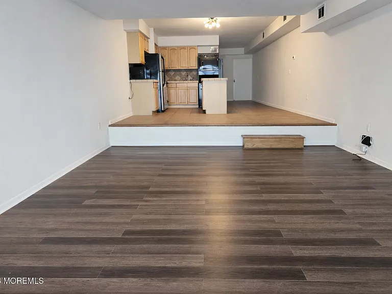 138 Bodman Pl #11 — Photo 13