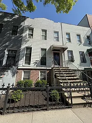 561 Lafayette Avenue