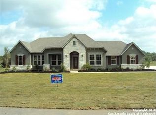 207 Lowman Ln, New Braunfels, TX 78132