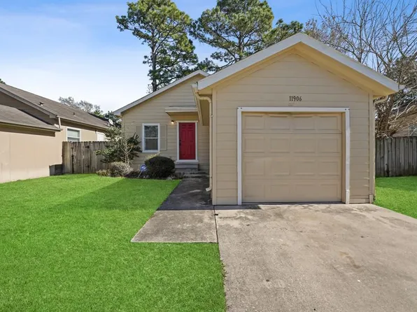 11906 Greenrock Ln, Houston, TX 77044