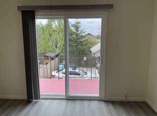 2124 9th St #4, Berkeley, CA 94710