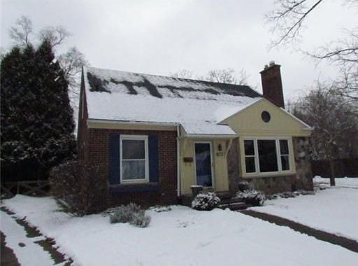 1st image of 912 Sherman Ct