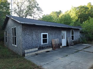 3769 W Herrick Rd, Farwell, MI 48622