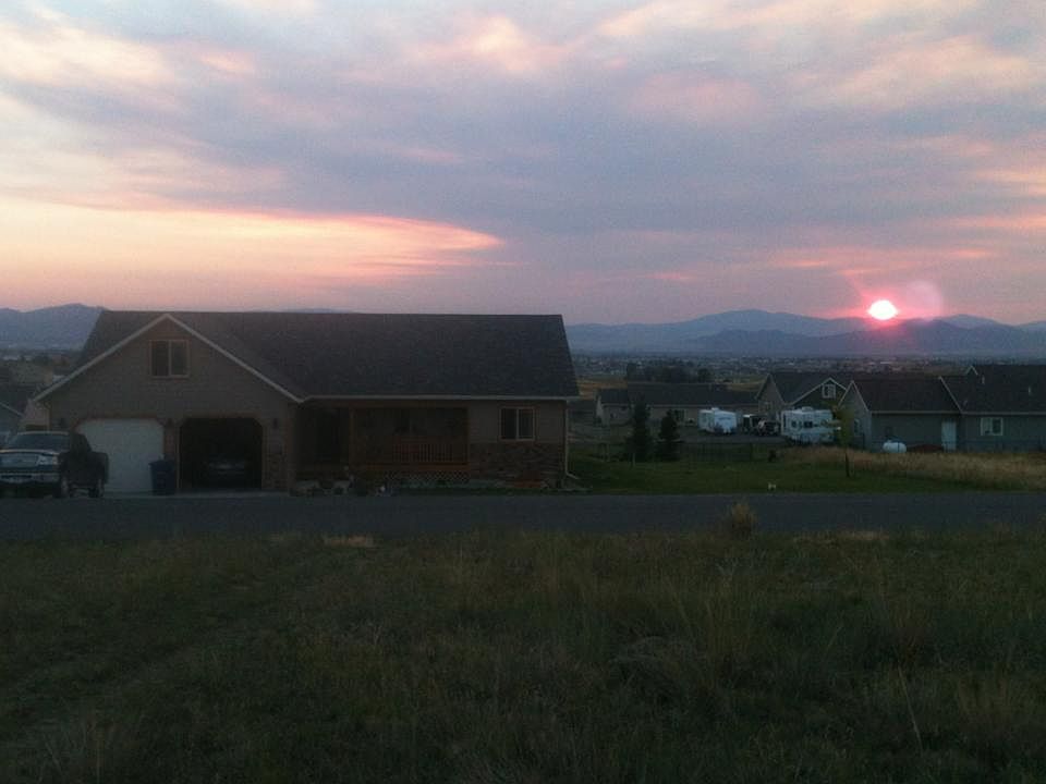 1st image of 3234 Holmberg Dr