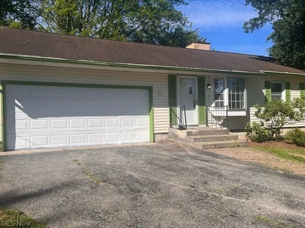 1007 Bryan Pl NW, Warren, OH 44485