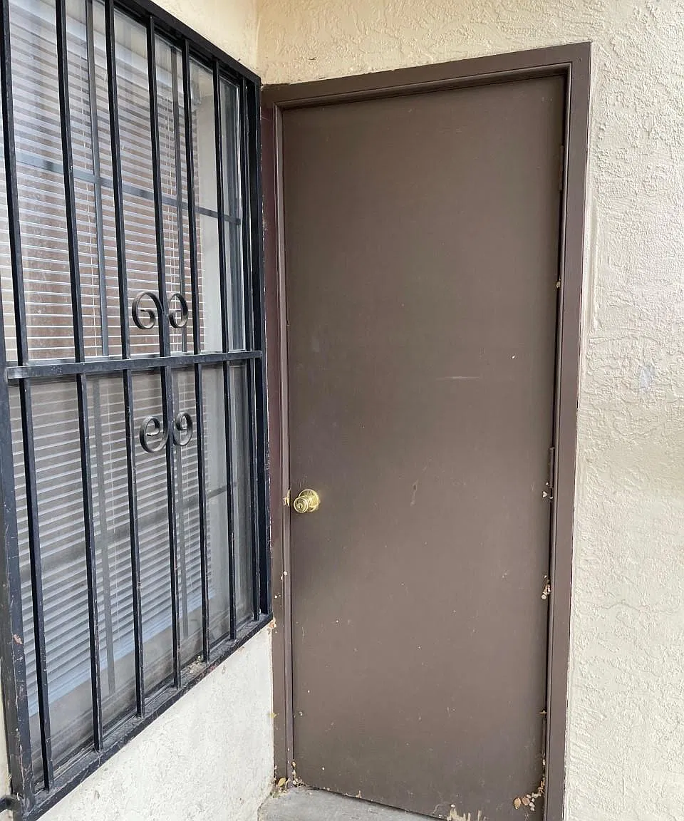 2 bed, 500 sqft, $1,025 — Photo 3