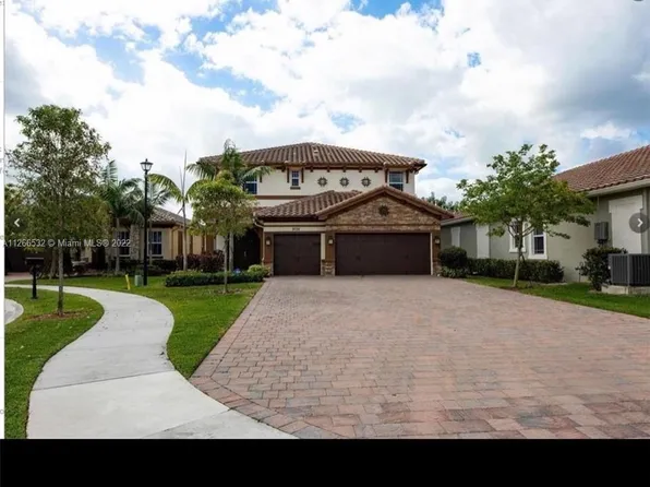 9726 Blue Isle Bay, Parkland, FL 33076