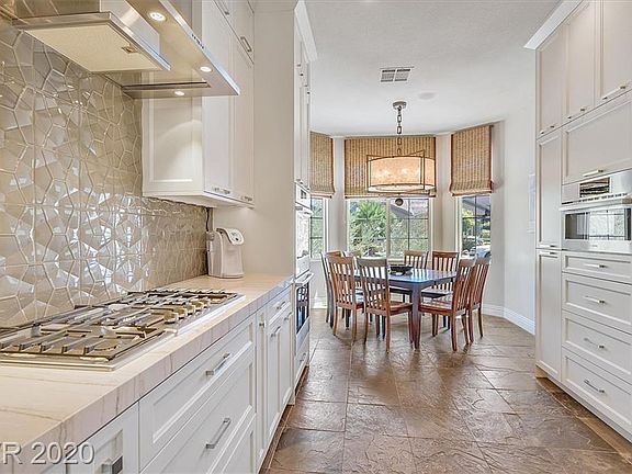 5th image of 10082 Claverton Ct