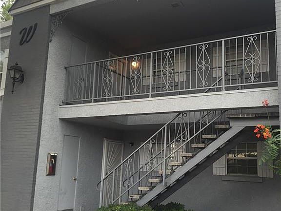 4th image of 3823 S Maryland Pkwy Unit W7