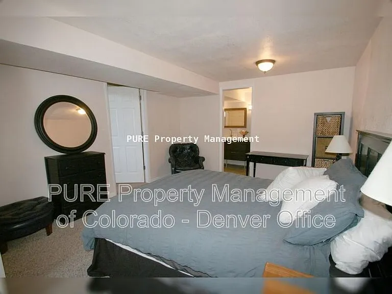 2255 S Clermont St — Photo 11