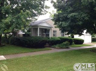 9900 Farmington Rd, Livonia, MI 48150