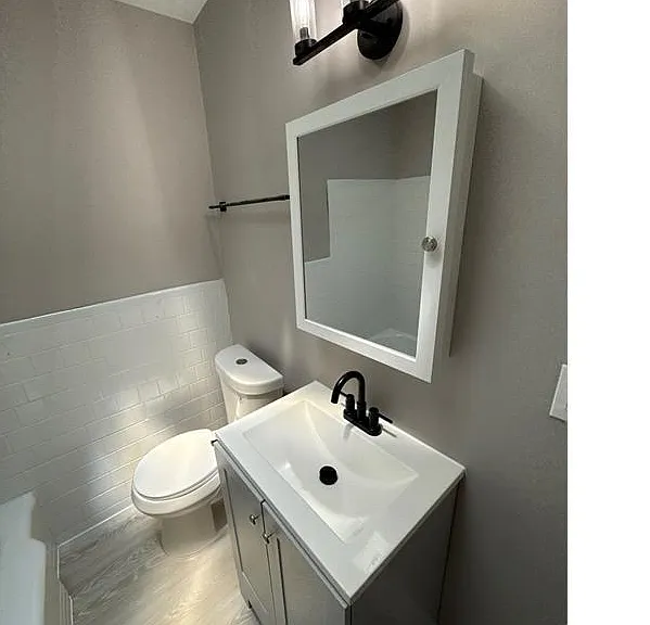 4900 Nelson Ave — Photo 12