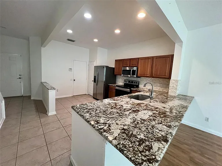 26543 Castleview Way — Photo 8