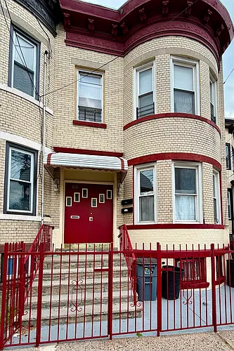 65 Clendenny Ave #1 Photo 1