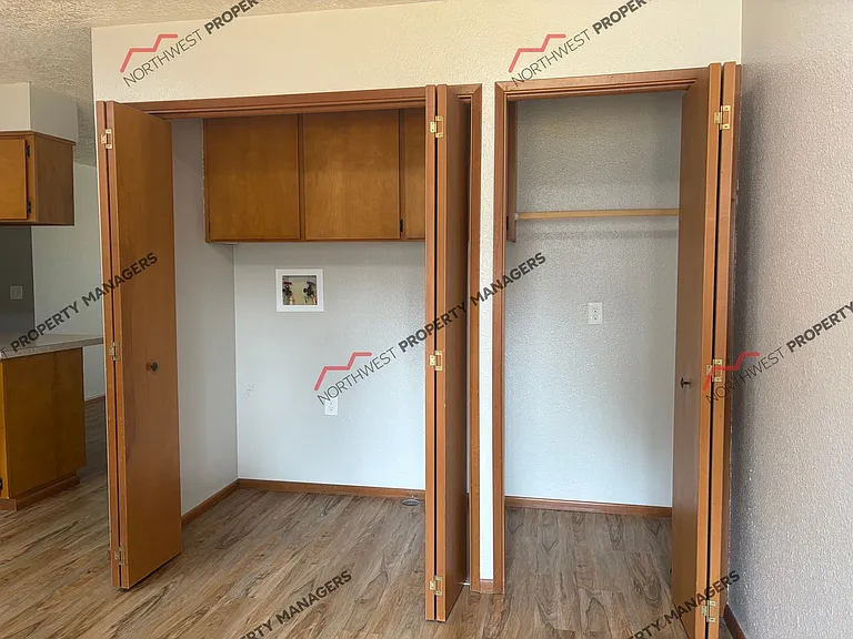 119 & 121 Maple St — Photo 14