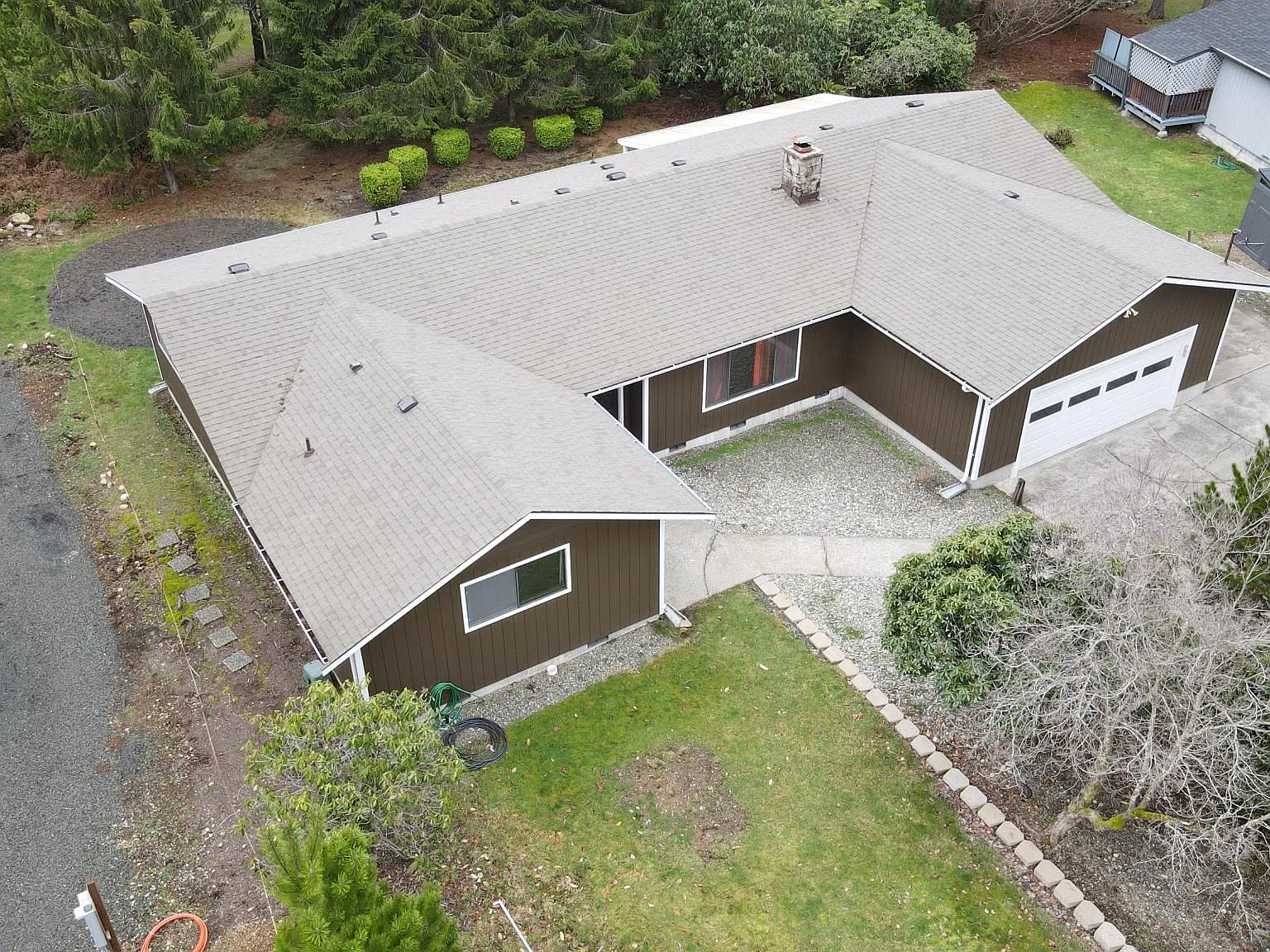 3 bed, 1828 sqft, $2,500 — Photo 1