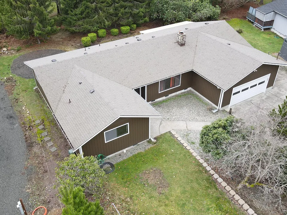280 E Shamrock Dr