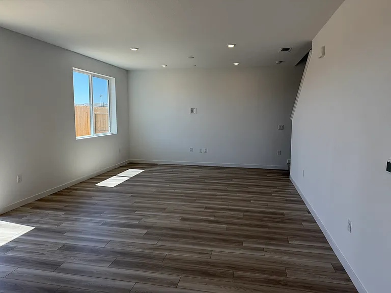 5081 Rain Shadow Way — Photo 4