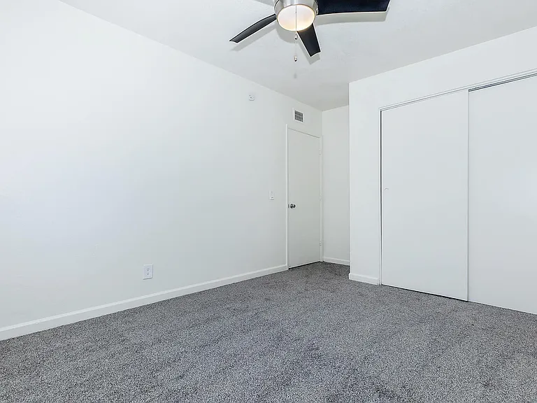 2 bed 1 bath